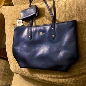 NWT! Coach Crossgrain City Metallic Blue Zip Tote and double zip mini wallet